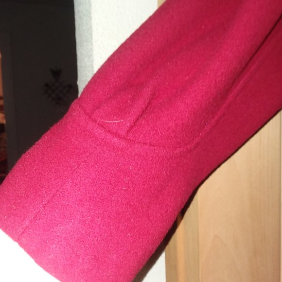 Winter Coat - Picture 7 of 8